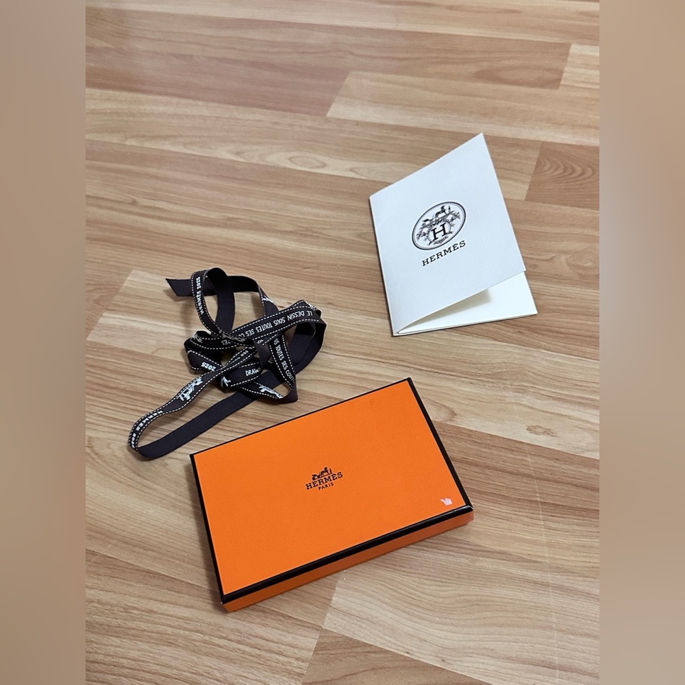 Hermes authentic gift box (empty) for Calvi Card Case with tissue and ribbon